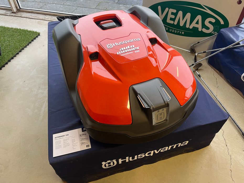 Husqvarna 550 5000 m² Kabelmaskine