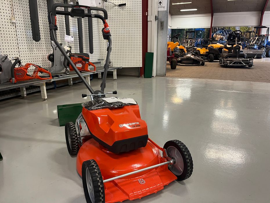 Husqvarna lb144i Uden batteri og lader