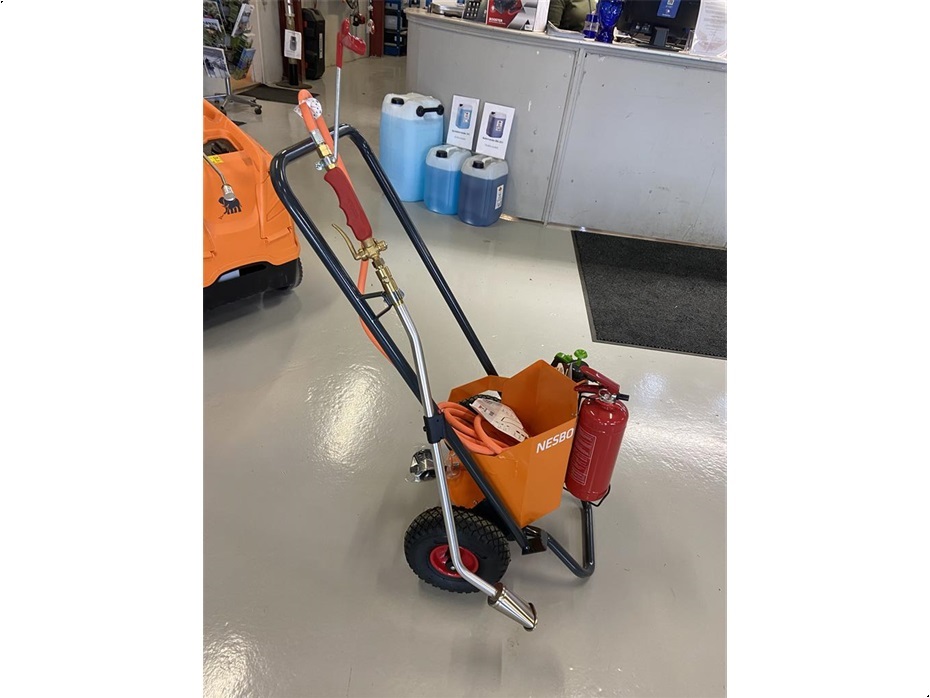 Nesbo IGI HEAT 15 Inkl sprøjte og pulverslukker